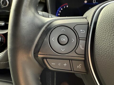 Toyota Corolla 2.0 VVT-h Design Hatchback 5dr Petrol Hybrid CVT Euro 6 (s/s) (184 ps) 26