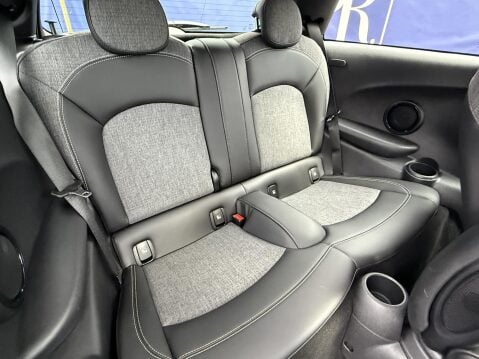 Mini Hatch Cooper SE 32.6kWh Level 2 Hatchback 3dr Electric Auto (184 ps) 24