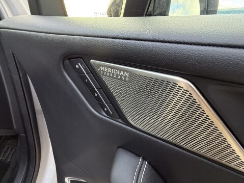 Jaguar I-Pace 400 90kWh HSE Black SUV 5dr Electric Auto 4WD (400 ps) 26