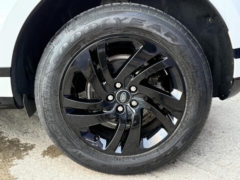 Land Rover Range Rover Evoque 2.0 D200 MHEV R-Dynamic S SUV 5dr Diesel Auto 4WD Euro 6 (s/s) (204 ps) 18