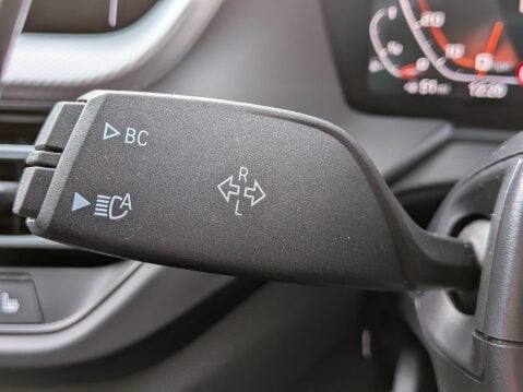 BMW 1 Series 2.0 M135i Hatchback 5dr Petrol Auto xDrive Euro 6 (s/s) (306 ps) 37