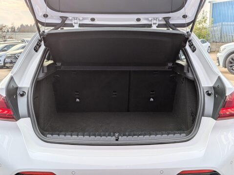 BMW 1 Series 2.0 M135i Hatchback 5dr Petrol Auto xDrive Euro 6 (s/s) (306 ps) 26