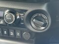 Toyota Hilux 2.4 D-4D Invincible 50 Pickup Double Cab 4dr Diesel Auto 4WD Euro 6 (s/s) ( 32