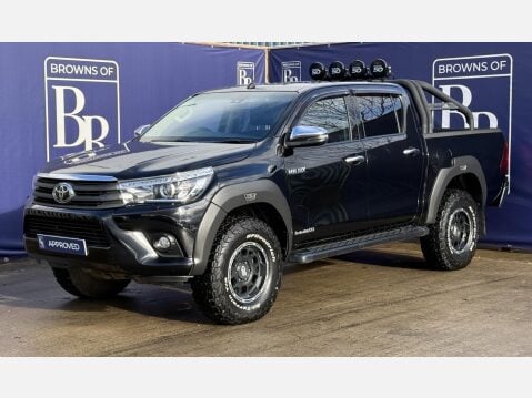 Toyota Hilux 2.4 D-4D Invincible 50 Pickup Double Cab 4dr Diesel Auto 4WD Euro 6 (s/s) ( 11