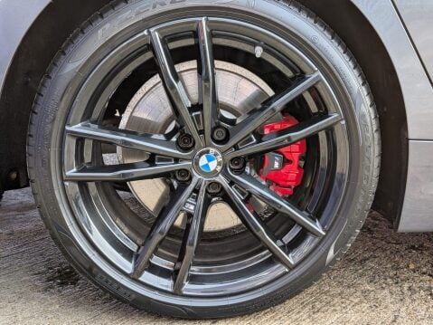 BMW 3 Series 3.0 M340i MHT Saloon 4dr Petrol Hybrid Auto xDrive Euro 6 (s/s) (374 ps) 18