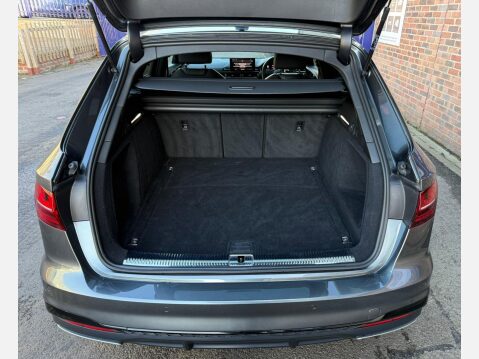 Audi A4 2.0 TFSI 35 Black Edition Estate 5dr Petrol S Tronic Euro 6 (s/s) (150 ps) 23
