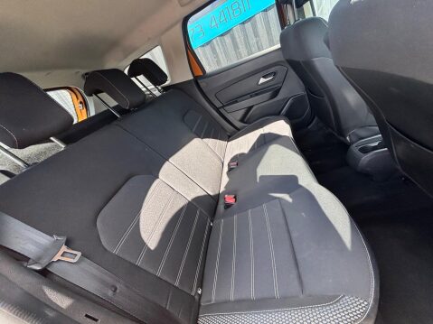 Dacia Duster 1.6 SCe Prestige Euro 6 (s/s) 5dr 40