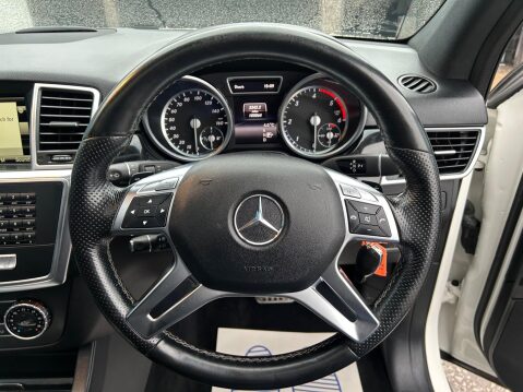 Mercedes-Benz M Class 3.0 ML350 V6 BlueTEC AMG Sport G-Tronic 4WD Euro 6 (s/s) 5dr 25