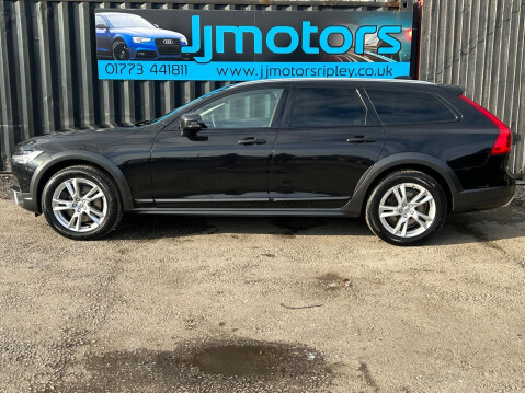 Volvo V90 2.0 D5 PowerPulse Pro Auto AWD Euro 6 (s/s) 5dr 3