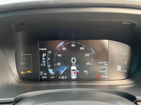 Volvo V90 2.0 D5 PowerPulse Pro Auto AWD Euro 6 (s/s) 5dr 18