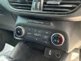 Ford Focus 1.0T EcoBoost ST-Line Euro 6 (s/s) 5dr 16