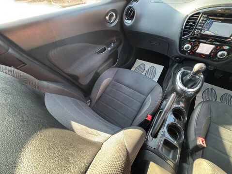 Nissan Juke 1.2 DIG-T N-Connecta Euro 6 (s/s) 5dr 34