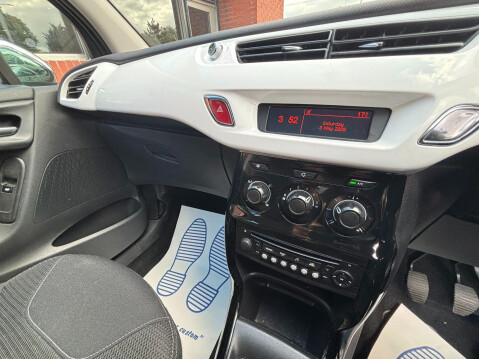 Citroen C3 1.2 VTi Selection Euro 5 5dr 19