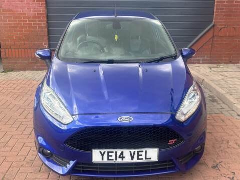 Ford Fiesta 1.6T EcoBoost ST-3 Euro 5 (s/s) 3dr 9