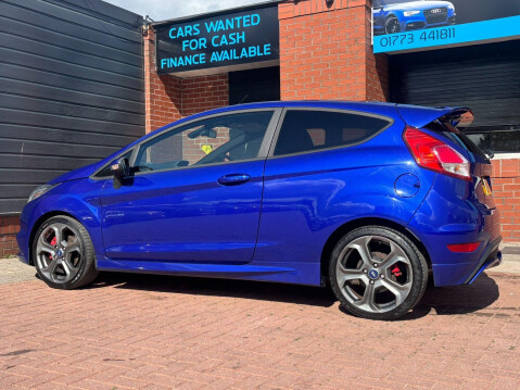 Ford Fiesta 1.6T EcoBoost ST-3 Euro 5 (s/s) 3dr 11