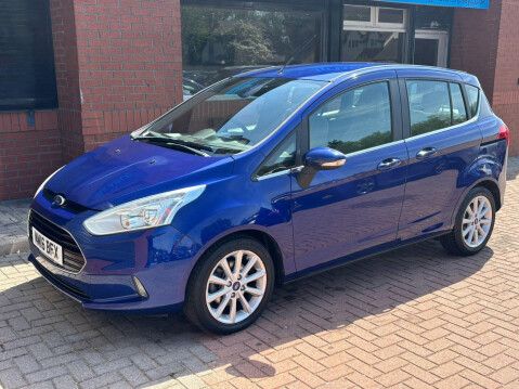 Ford B-Max 1.0T EcoBoost Titanium Euro 5 5dr 8