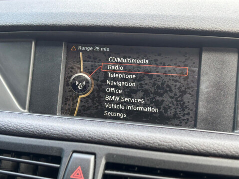 BMW X1 2.0 20d M Sport Steptronic xDrive Euro 5 5dr 27