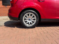 Ford Focus 1.6T EcoBoost Titanium Euro 5 (s/s) 5dr 52
