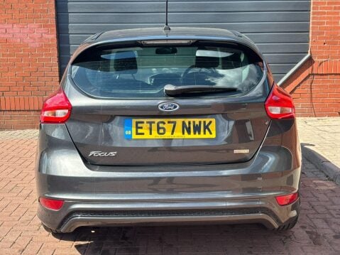 Ford Focus 1.0T EcoBoost ST-Line Euro 6 (s/s) 5dr 12