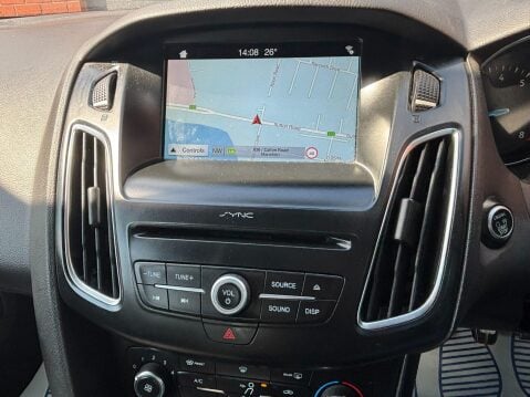 Ford Focus 1.0T EcoBoost ST-Line Euro 6 (s/s) 5dr 36