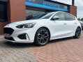 Ford Focus 1.0T EcoBoost ST-Line X Euro 6 (s/s) 5dr 3