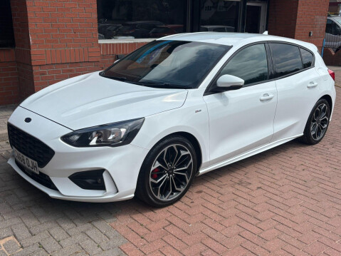 Ford Focus 1.0T EcoBoost ST-Line X Euro 6 (s/s) 5dr 10