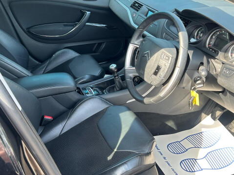 Citroen C5 2.0 HDi Exclusive Euro 5 4dr 9