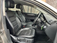 Volkswagen Passat 2.0 TDI BlueMotion Tech Executive Euro 5 (s/s) 5dr 11