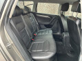 Volkswagen Passat 2.0 TDI BlueMotion Tech Executive Euro 5 (s/s) 5dr 12