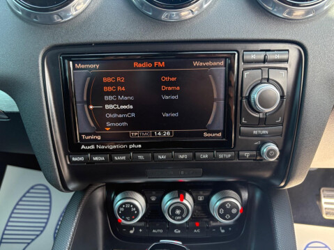 Audi TT 2.0 TDI S line S Tronic quattro Euro 5 3dr 41
