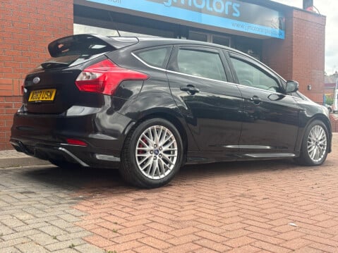 Ford Focus 1.6 TDCi Zetec S Euro 5 (s/s) 5dr 7