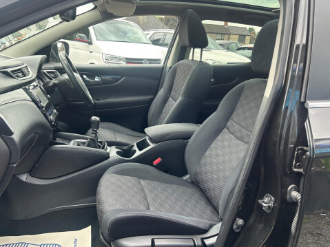 Nissan Qashqai 1.2 DIG-T Acenta Premium 2WD Euro 5 (s/s) 5dr 15