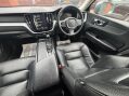 Volvo XC60 2.0 D4 Momentum Auto AWD Euro 6 (s/s) 5dr 28