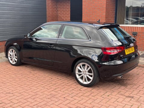 Audi A3 1.6 TDI Sport Euro 6 (s/s) 3dr (Nav) 15