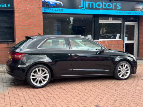 Audi A3 1.6 TDI Sport Euro 6 (s/s) 3dr (Nav) 19