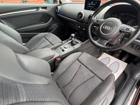 Audi A3 1.6 TDI Sport Euro 6 (s/s) 3dr (Nav) 32