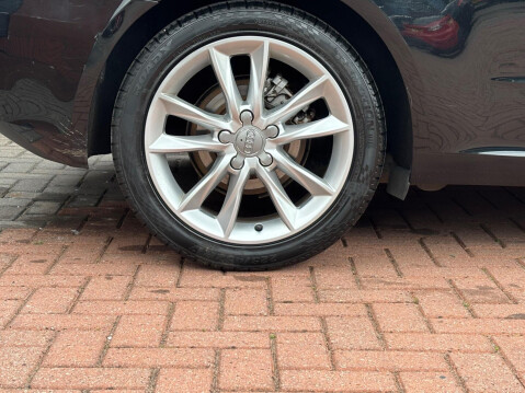 Audi A3 1.6 TDI Sport Euro 6 (s/s) 3dr (Nav) 39
