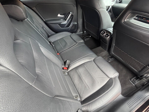Mercedes-Benz A Class 2.0 A35 AMG (Executive) SpdS DCT 4MATIC Euro 6 (s/s) 5dr 43