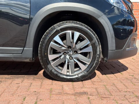 Peugeot 2008 1.2 PureTech Allure Euro 6 (s/s) 5dr 36