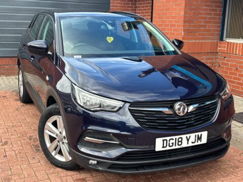Vauxhall Grandland X 1.2 Turbo SE Euro 6 (s/s) 5dr 3