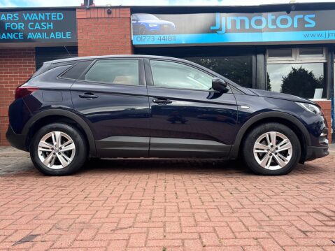 Vauxhall Grandland X 1.2 Turbo SE Euro 6 (s/s) 5dr 13