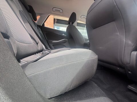 Vauxhall Grandland X 1.2 Turbo SE Euro 6 (s/s) 5dr 27