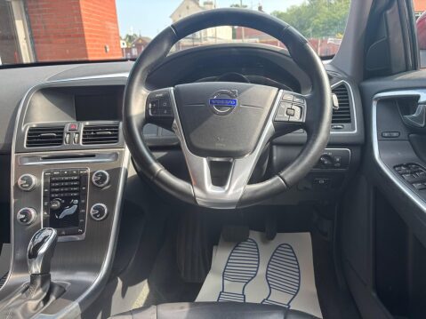 Volvo XC60 2.0 D4 SE Lux Auto Euro 6 (s/s) 5dr 38