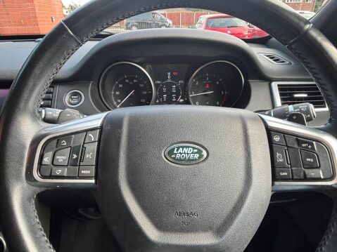Land Rover Discovery Sport 2.0 TD4 HSE Black Auto 4WD Euro 6 (s/s) 5dr 45