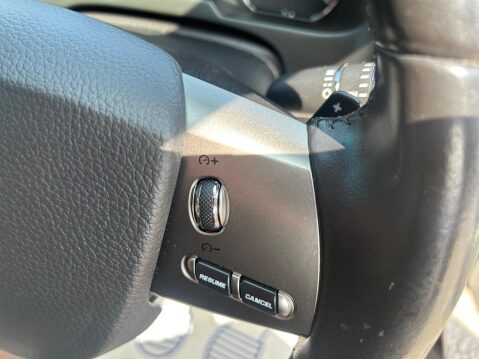 Jaguar XF 5.0 V8 Premium Luxury Auto Euro 5 4dr 27