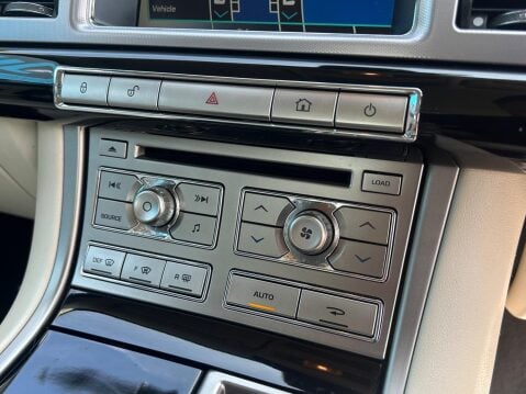 Jaguar XF 5.0 V8 Premium Luxury Auto Euro 5 4dr 31