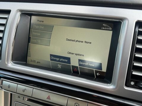 Jaguar XF 5.0 V8 Premium Luxury Auto Euro 5 4dr 37