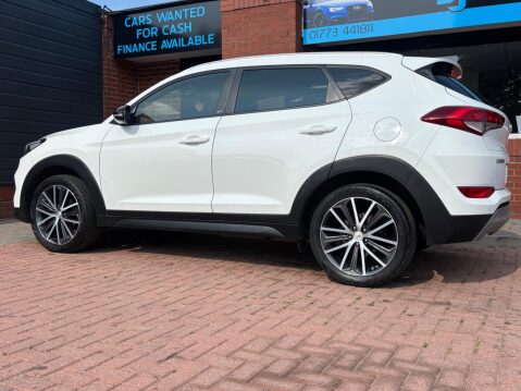 Hyundai TUCSON 1.6 T-GDi GO! SE DCT Euro 6 5dr 4