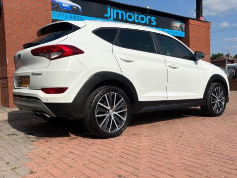 Hyundai TUCSON 1.6 T-GDi GO! SE DCT Euro 6 5dr 15