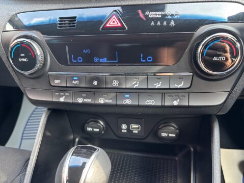 Hyundai TUCSON 1.6 T-GDi GO! SE DCT Euro 6 5dr 26
